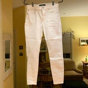 4S white skinny jeans
